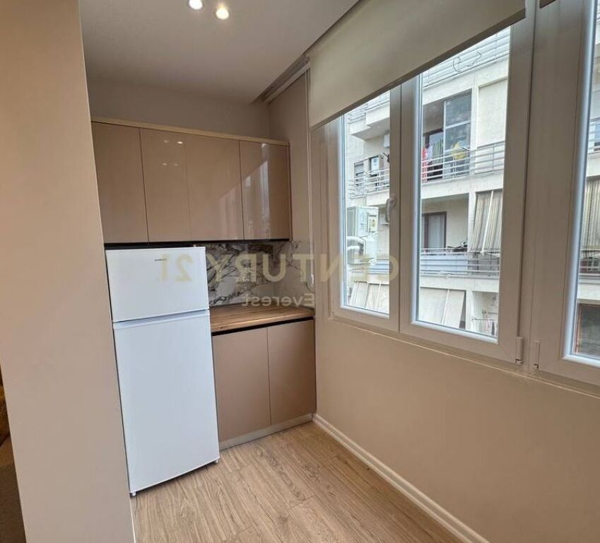 In vendita 1+1 in via Barrikadave