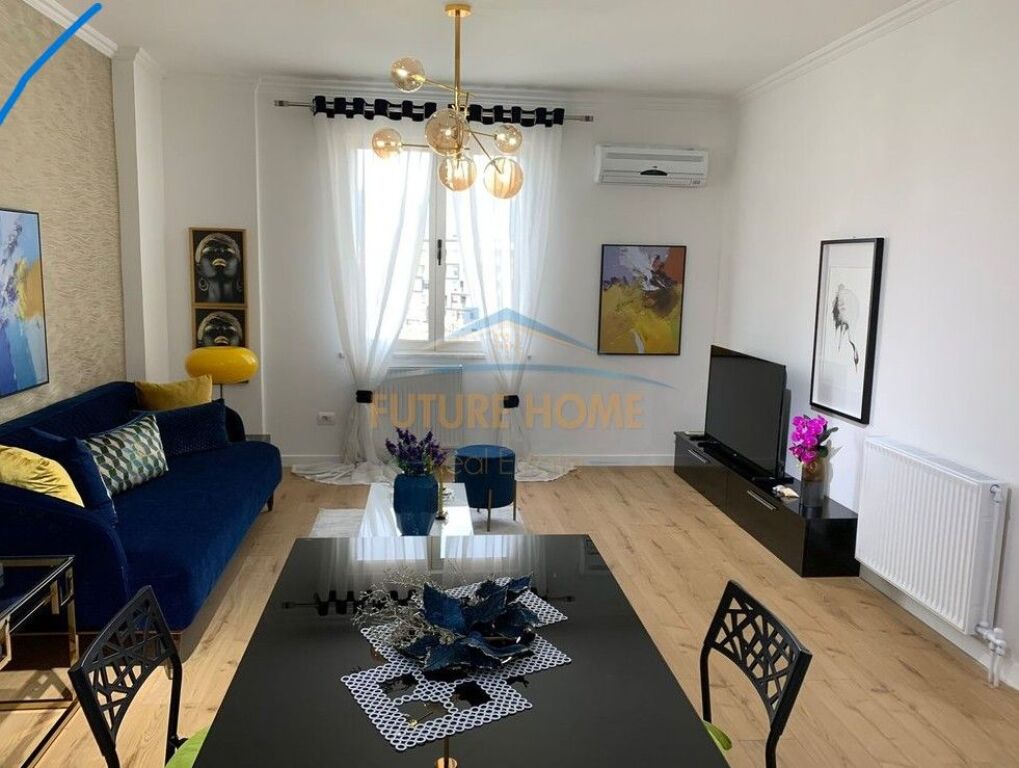 Qera,Apartament 2+1 tek Rruga e Kosovareve!