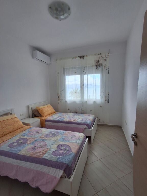 Appartamento 2+2 in affitto –📍 Lungomare, Vlorë | Vista mare completa