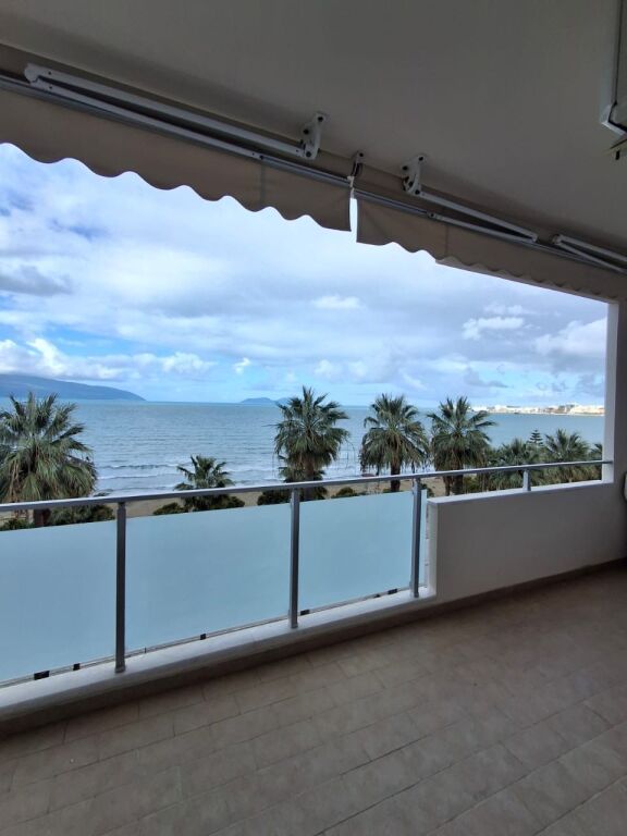 Appartamento 2+2 in affitto –📍 Lungomare, Vlorë | Vista mare completa