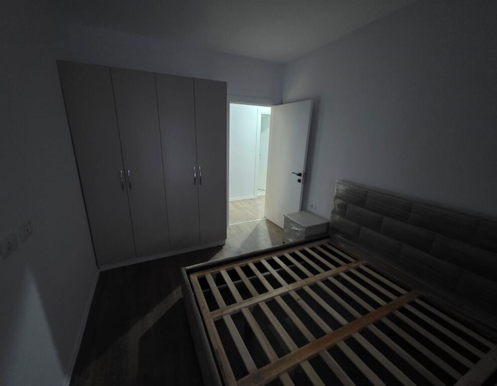 5 Maggio Affittasi Appartamento 2+1