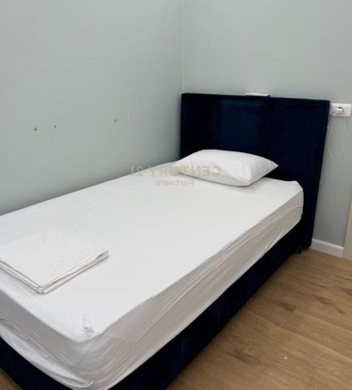 For sale 2+1+2+Parking space in Vlore