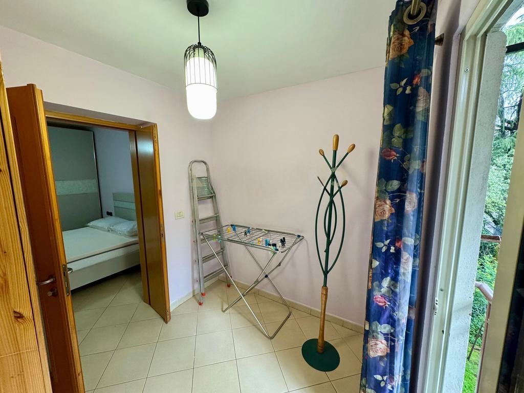 AFFITTASI 2+1 in VIA DI DURRËS