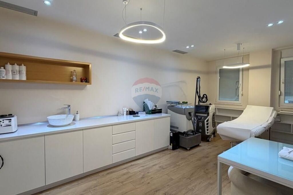 Super AMBJENT t, 4 ambjente pune KIKA 2 !