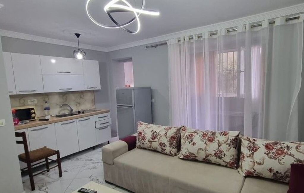 Qera, Apartament 1+1, Vasil Shanto, Tirane.