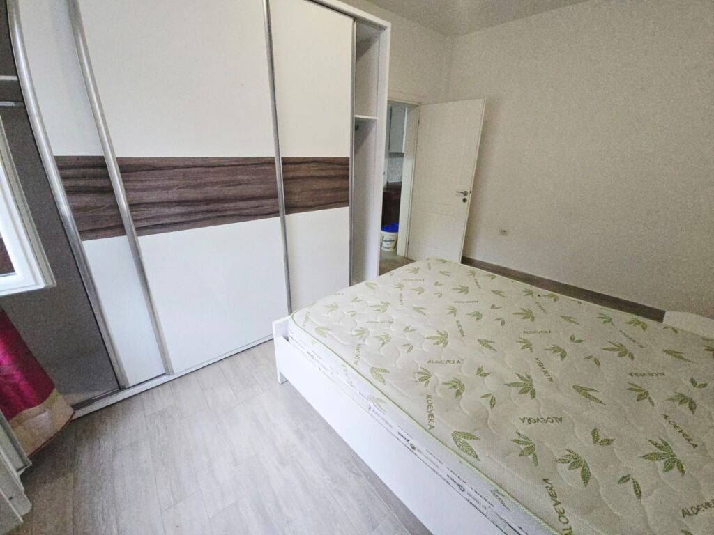 JEPET ME QERA APARTAMENT 2+1 AFER PALLATIT TE SPORTIT DURRES