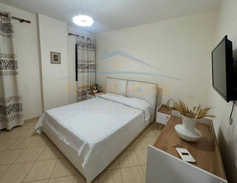 Affitto, Appartamento 2+1, Fresk, Tirane.