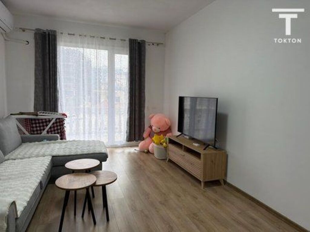 SHITET APARTAMENT 2+1+2, WHITE PALACE, PASKUQAN, TIRANË