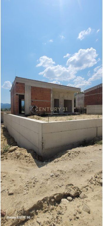 Luxury Villa for sale in Green Field Residence – Mullet