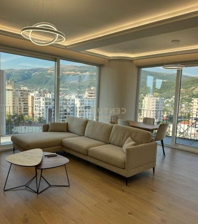 For sale 2+1+2+Parking space in Vlore