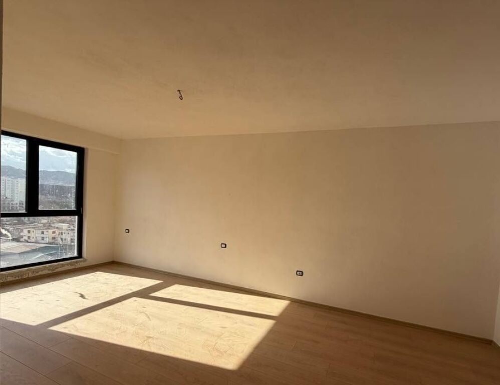 Apartament 2+1 + post parkimi!