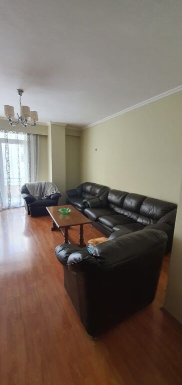 apartment for rent in Astir near the artist