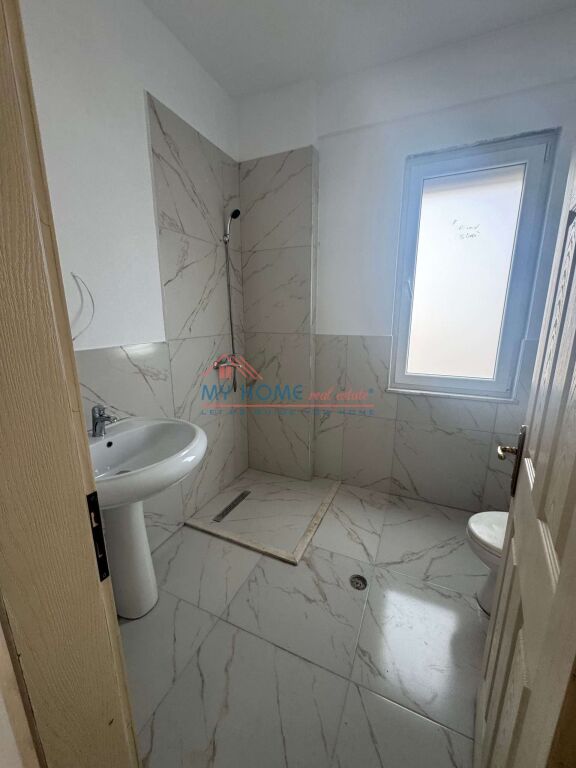 Apartament 2+1 ne Shitje Kompleksi Malajzian ne Tirane