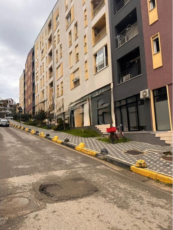 COMMERCIAL SPACE FOR SALE AT EURO 3D RESIDENCE SELITE! 110,000 €