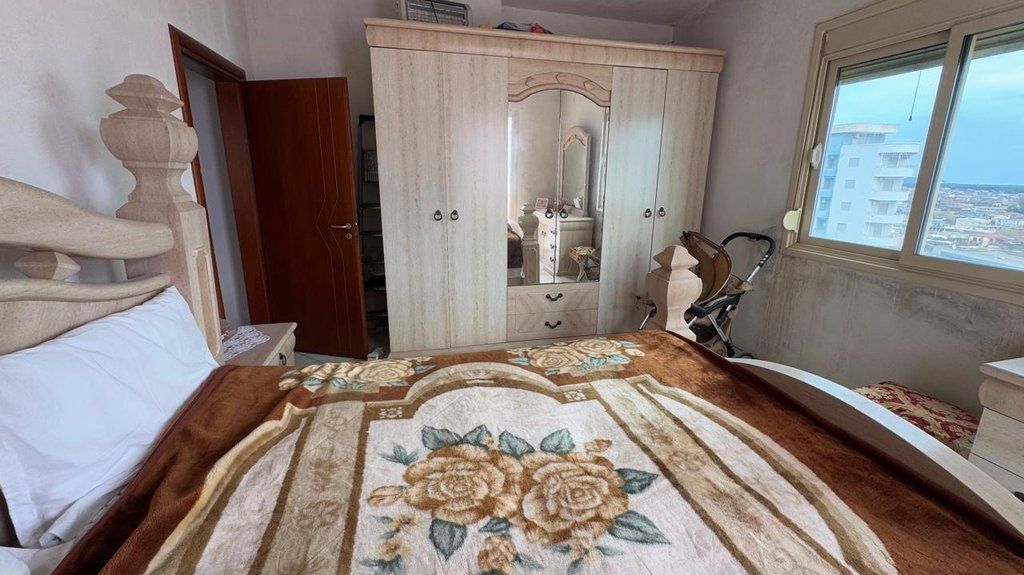 SHITET APARTAMENT 2+1 NE RRUGEN TRANSBALLKANIKE!