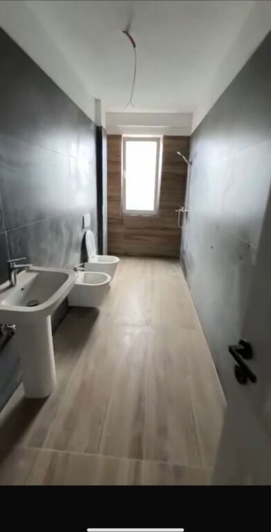 APARTAMENT ME QERA 2+1+BALLKON