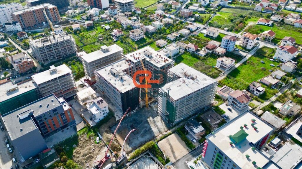 Tek Rezidenca Apollo Shitet Apartament 2+1+2 Me Planimetri Perfekte!!!