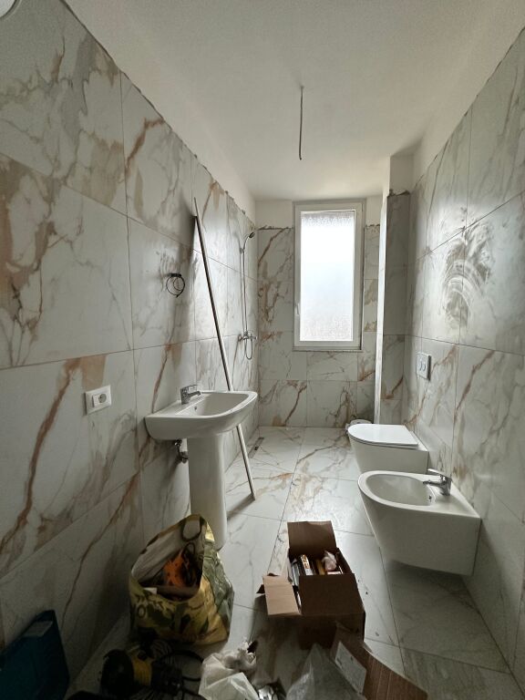 Apartament 2+1  per Shitje ne Paskuqan