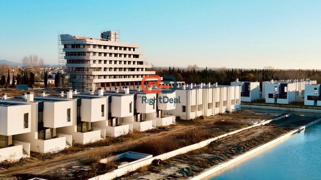 Tek Turquoise Marina, Shitet Apartament 2+1 Me Pamje Nga Deti !!!