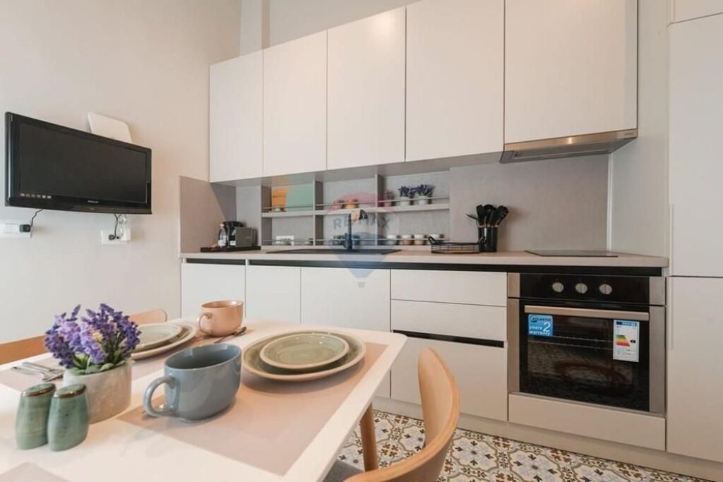 Appartamento - In Affitto - Shallvaret, Tirana(ID: 530281055-273)