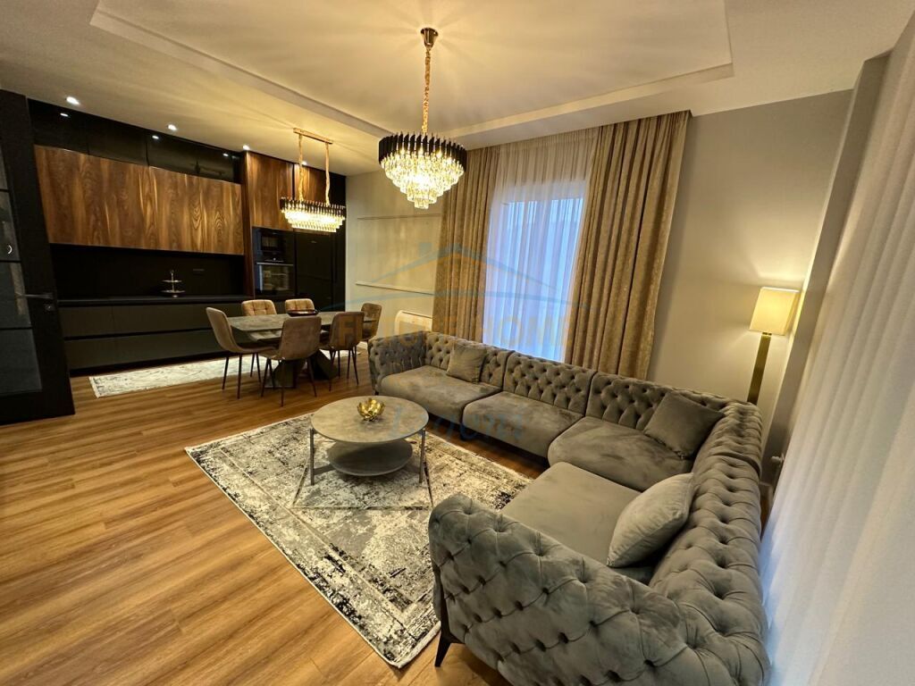 Qera, Apartament 2+1+Post Parkimi, Secret Garden Residence, Tirane