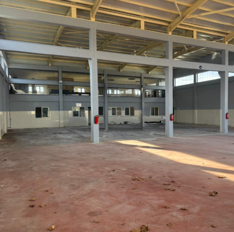 🏭 Jepet Kapanon me Qira – Rinas    