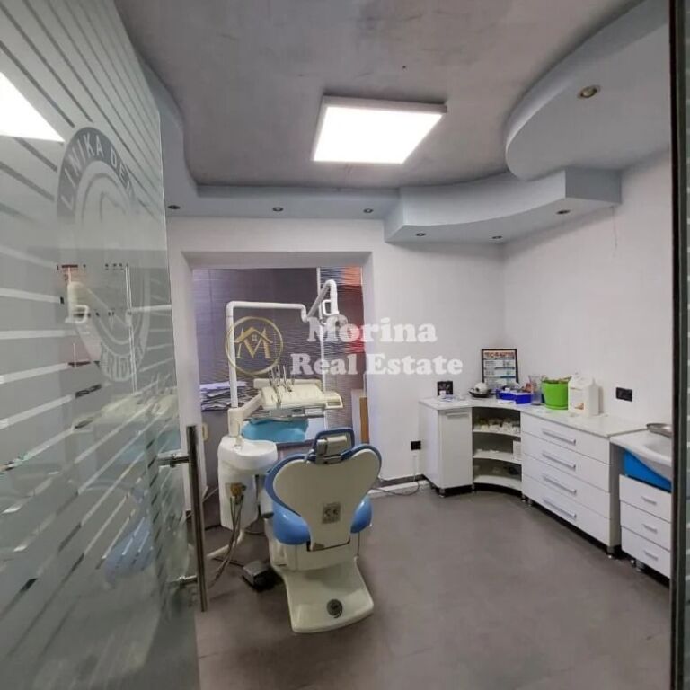 Vendita | Locale Commerciale | Via Bardhyl | 130000 €