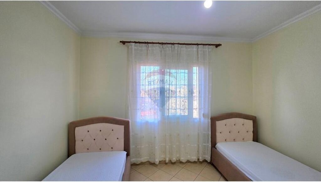 🏡 APARTMENT 2+1 FOR RENT – VLORË