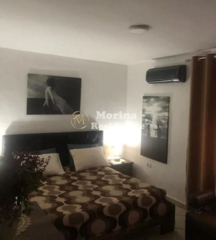 Rent | Private house 2 + 1 | Myslym Shyri Street | 700 €/month