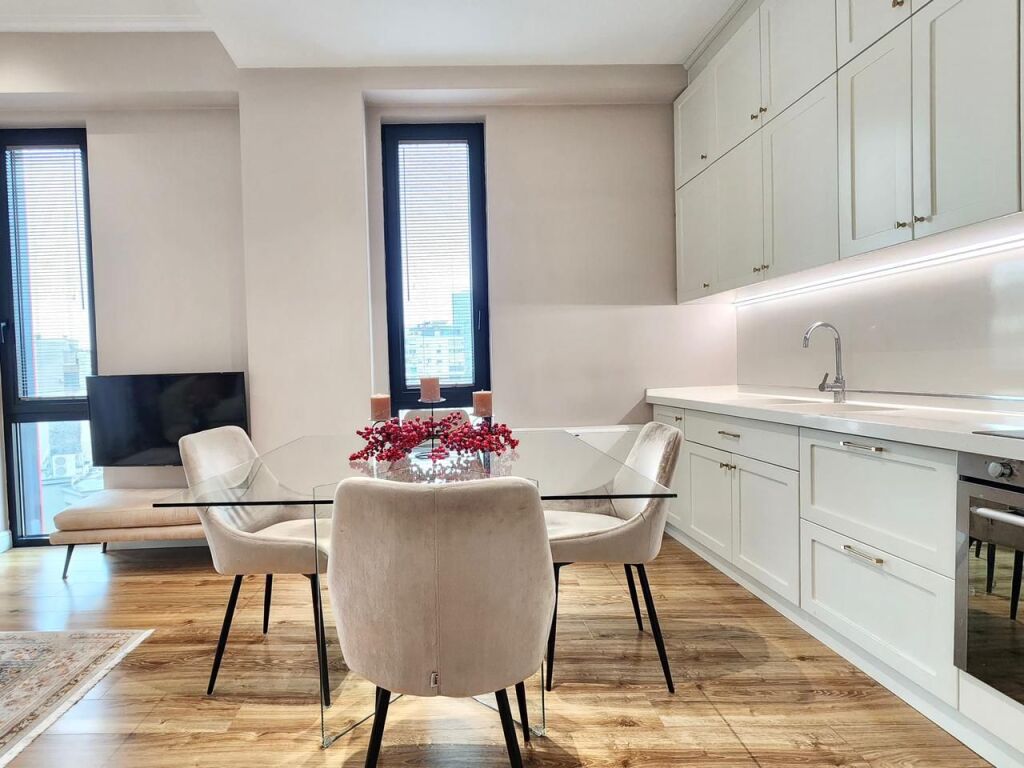 Hera e Pare Me Qera: Apartament Luksoz 2+1+2wc | 110 m² 📍Rr. e Elbasanit - PARK GATE, Ambasada Amerikane || Pallati me i Kerkuar (1,500€/muaj)
