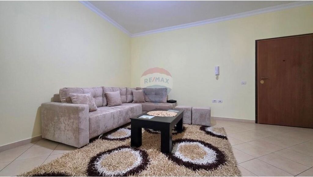 Apartament 2+1 me qera,Vlore
