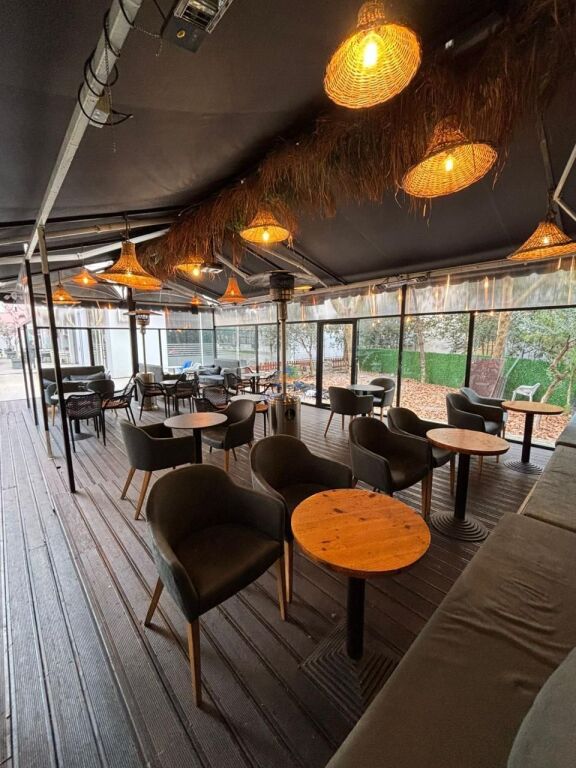 LOCALE IN AFFITTO 80M2 "ISH PARKU" 630 EURO