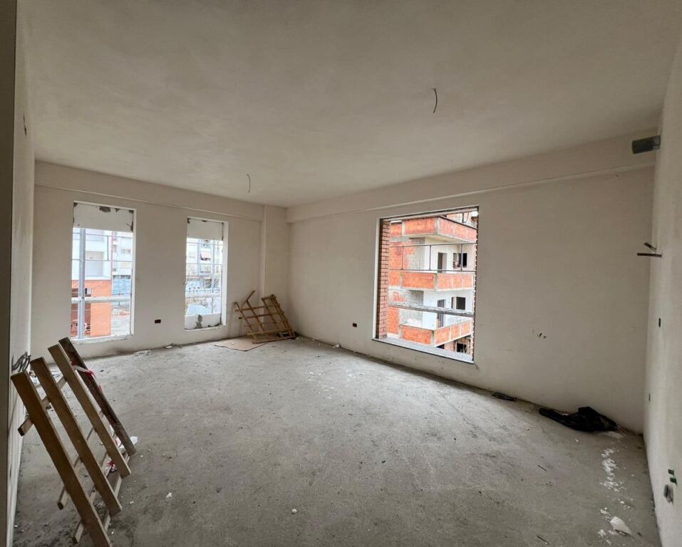 OCCASIONE IN VENDITA 2+1 Astir