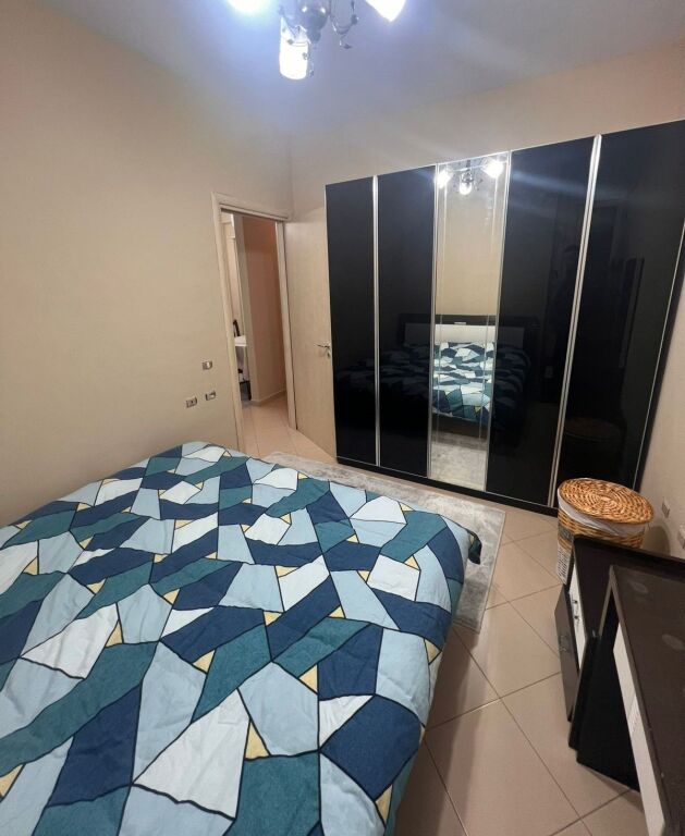 🏡 Shitet Apartament 1+1 – Rruga Peti, Liqeni i Thatë