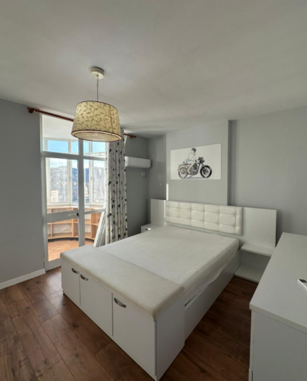 🏢 Jepet Apartament 2+1 me Qira – Ish-Ekspozita