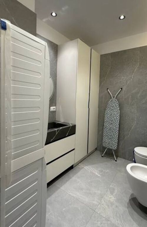 Appartamento 2+1+2 in affitto a Pazari i Ri, Tefta Tashko.