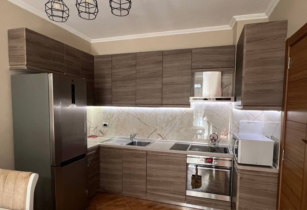 Apartmament 1+1 per Qira! Rr kavajes