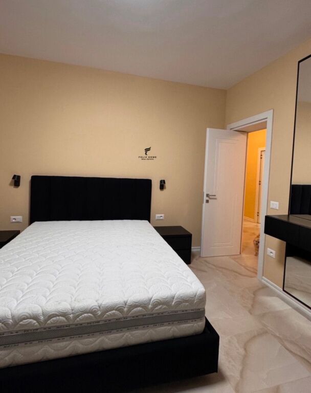 APARTAMENT ME QERA 2+1 SAUK 100.000 LEKE