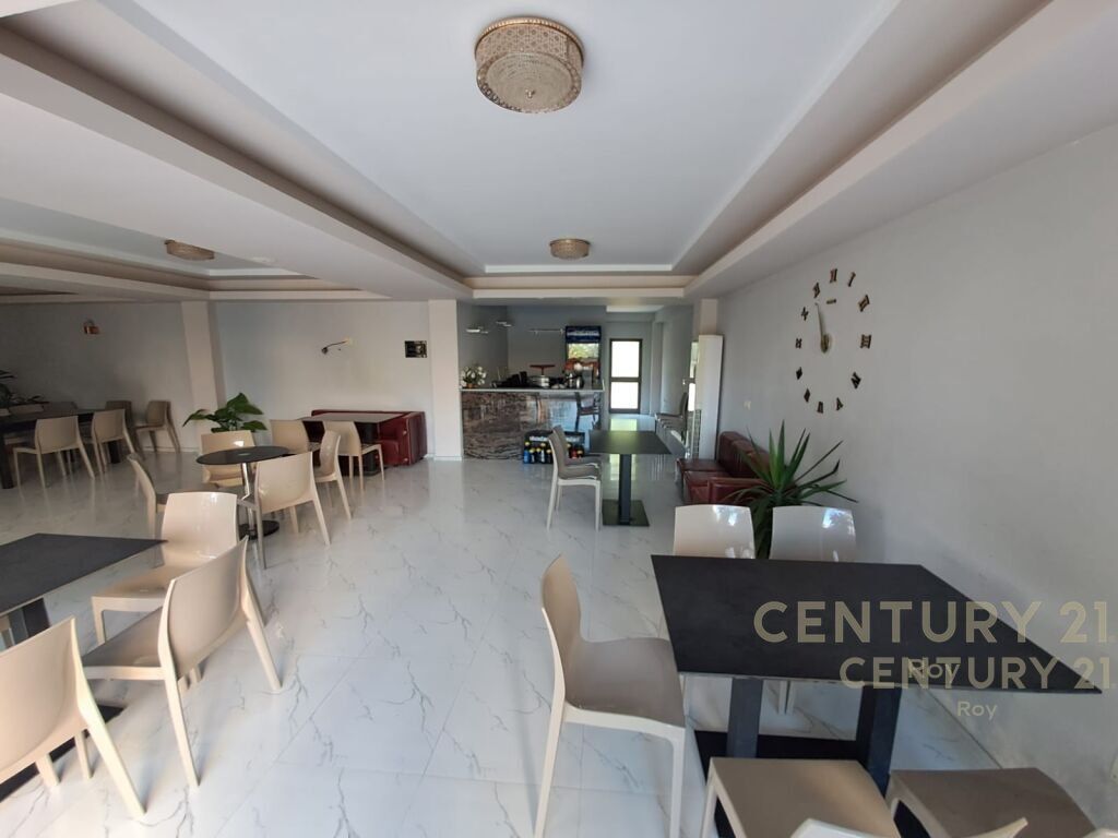 SHITET HOTEL ME 31 DHOMA NE GOLEM! 2,000,000 €