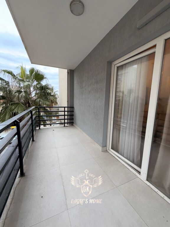 🏡 APPARTAMENTO IN AFFITTO  • 1+1+Balcone 💰 Prezzo: 350 € netto ✅ ☎️  📍 Posizione: Hotel Vivas Spiaggia, Durazzo