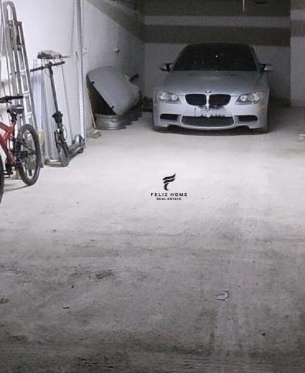 SHITET GARAZH 45.3 M2 KOMUNA E PARISIT 50.000 EURO