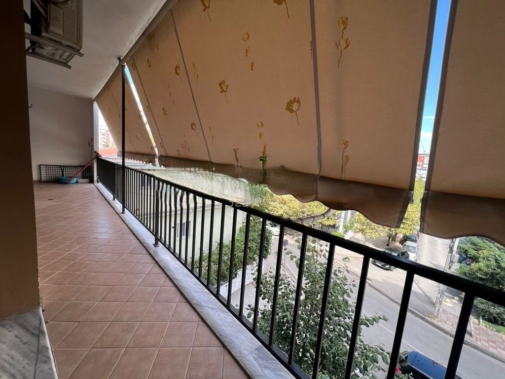 ASTIR, JEPET ME QIRA APARTAMENT 3+1 550 € /Muaj