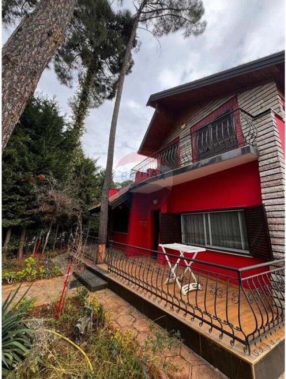 Vilë - Për Shitje - Mali i Robit, Durrës