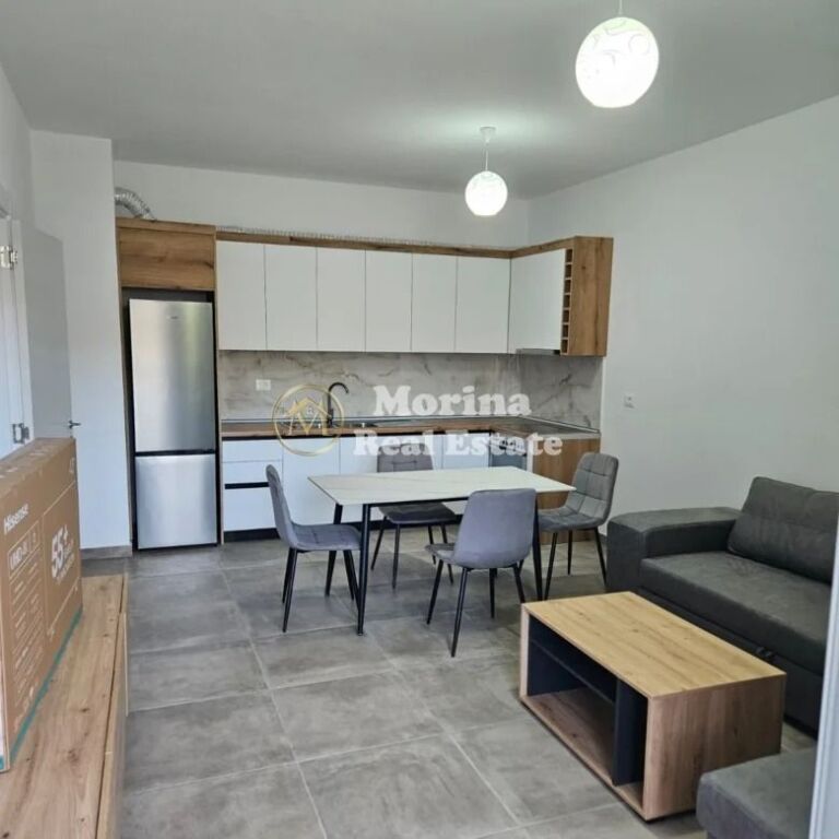 Affitto | Appartamento 1 + 1 | Univers City | 450 €/mese