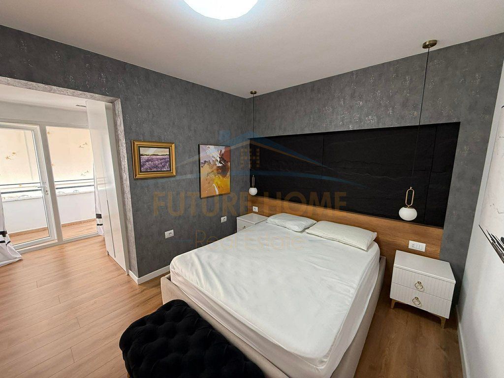 Rent, Apartment 2+1+2, 21 Dhjetori, Tirane