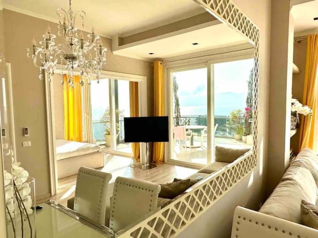 Appartamento con Vista Mare Completa e Ampia Terrazza – Marina Bay, Vlora