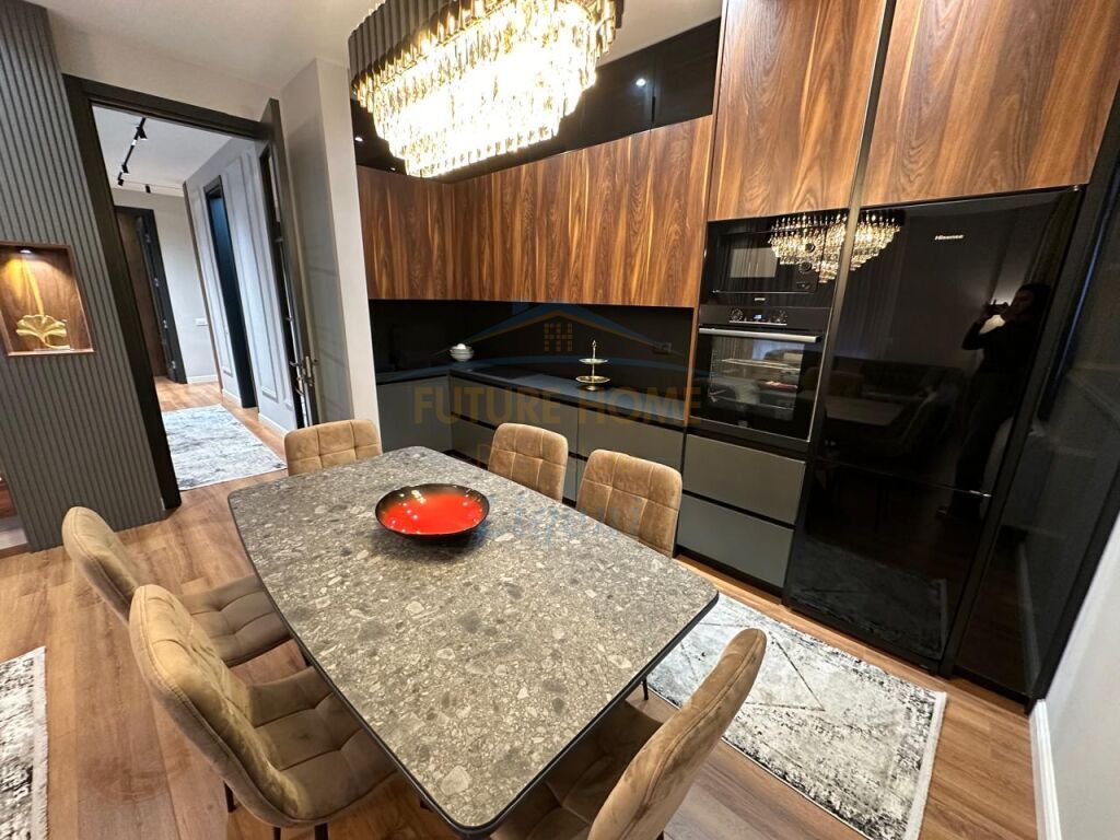 Qera, Apartament 2+1+Post Parkimi, Secret Garden Residence, Tirane