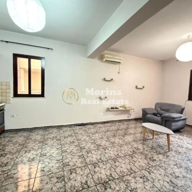Rent | Private house 2 + 1 | Selitë | 450 €/month