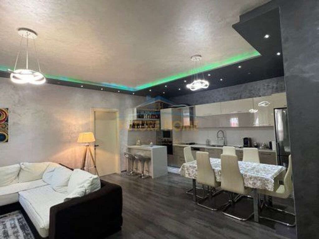 For sale, Apartment 2+1+2, Gjergj Fishta Boulevard, Tirana.