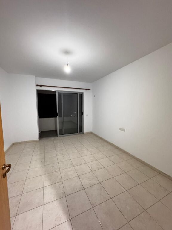 Shitet Apartament 2+1+2-Kompleksi Molla